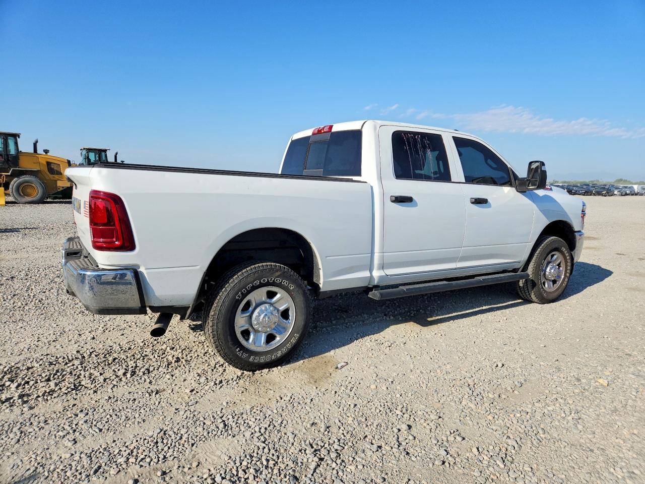 2026 Ram 2500 Tradesman - Фото 3