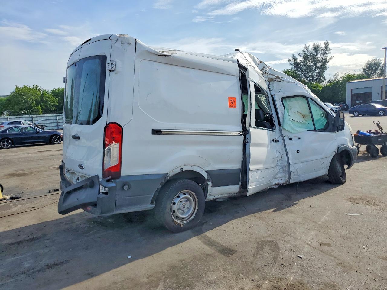 2016 Ford Transit T-250 - Фото 3