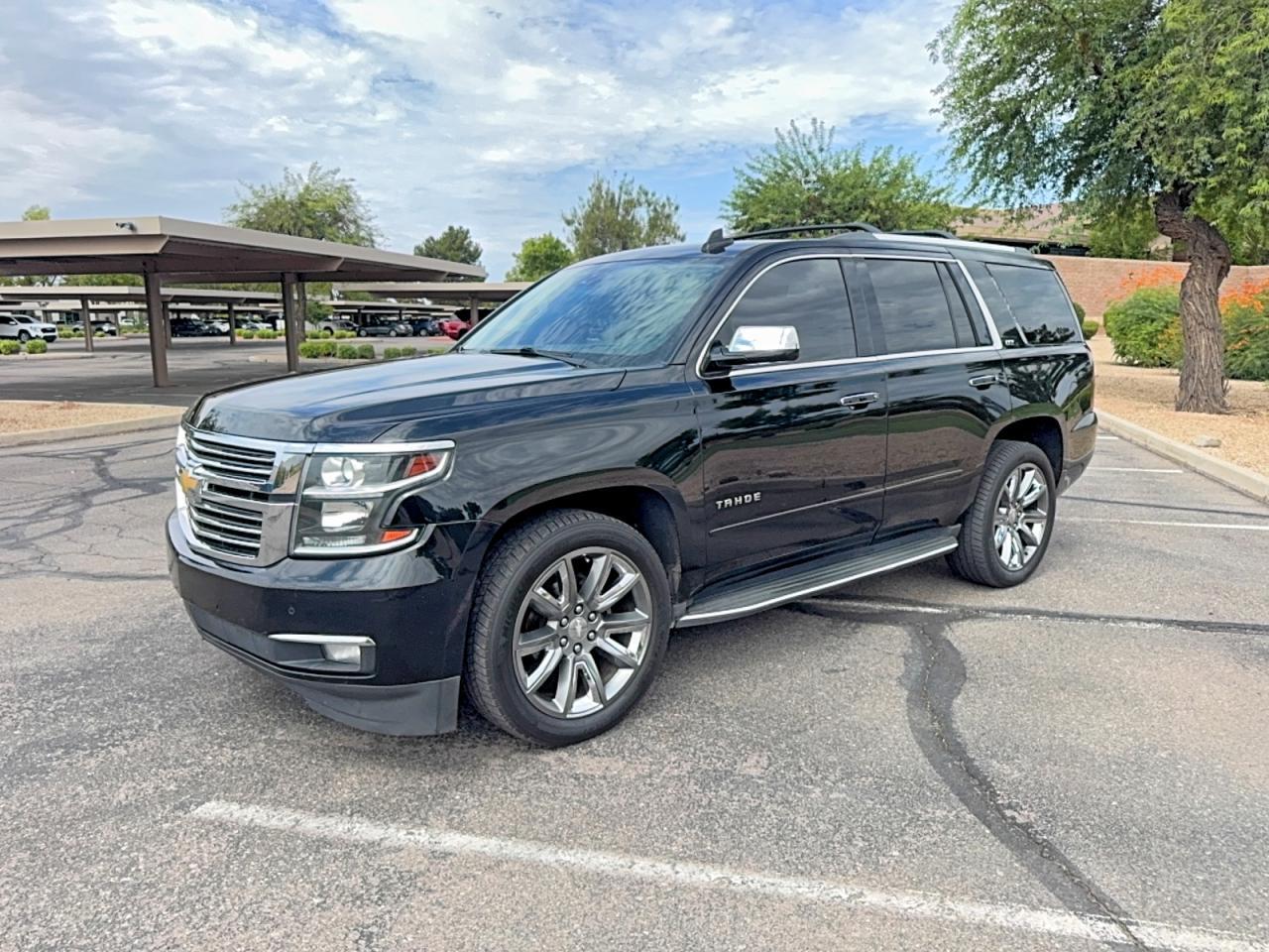 2016 Chev Tahoe C150 - Image 2