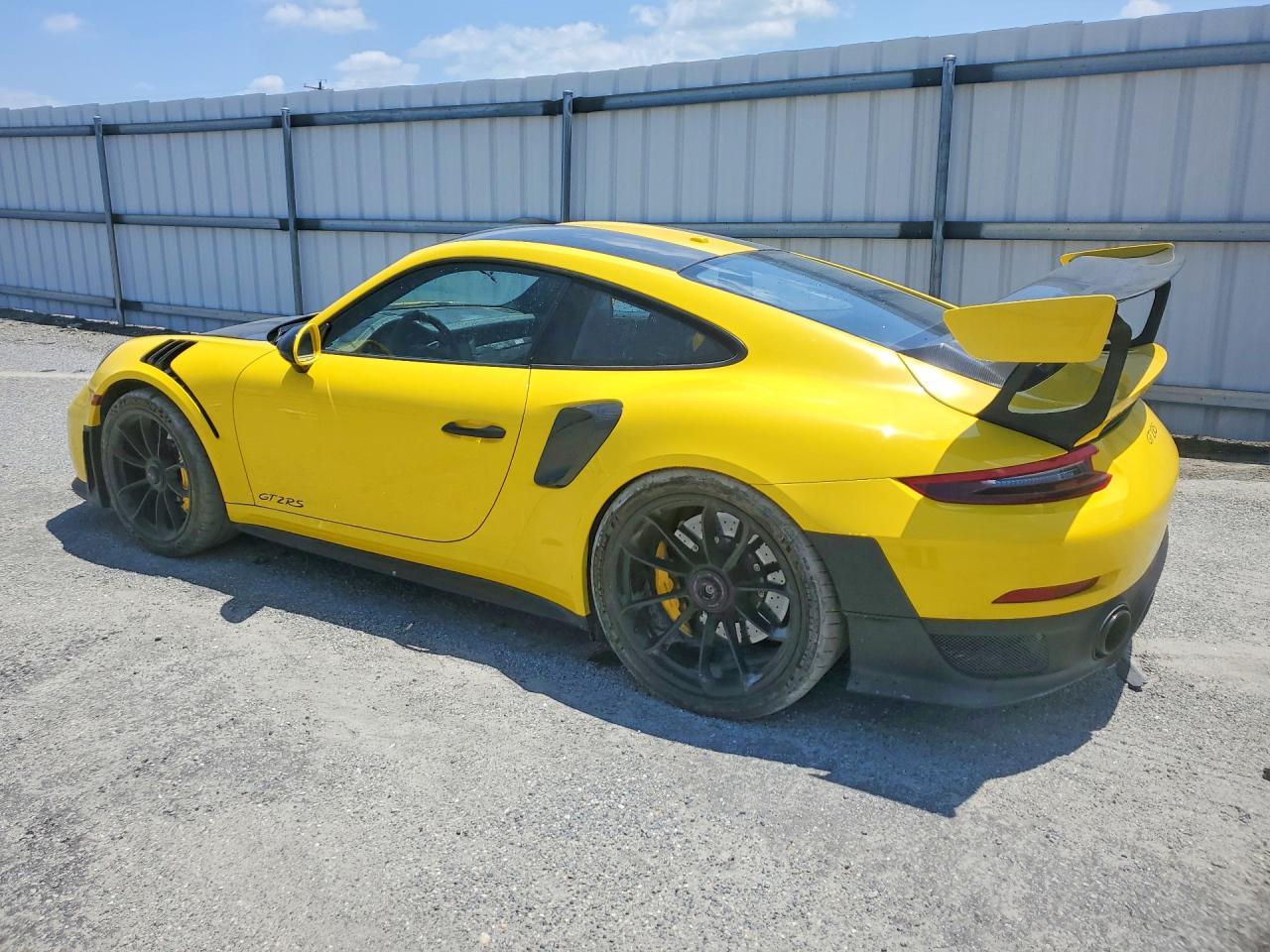 2018 Porsche 911 Gt2 Rs - Image 2