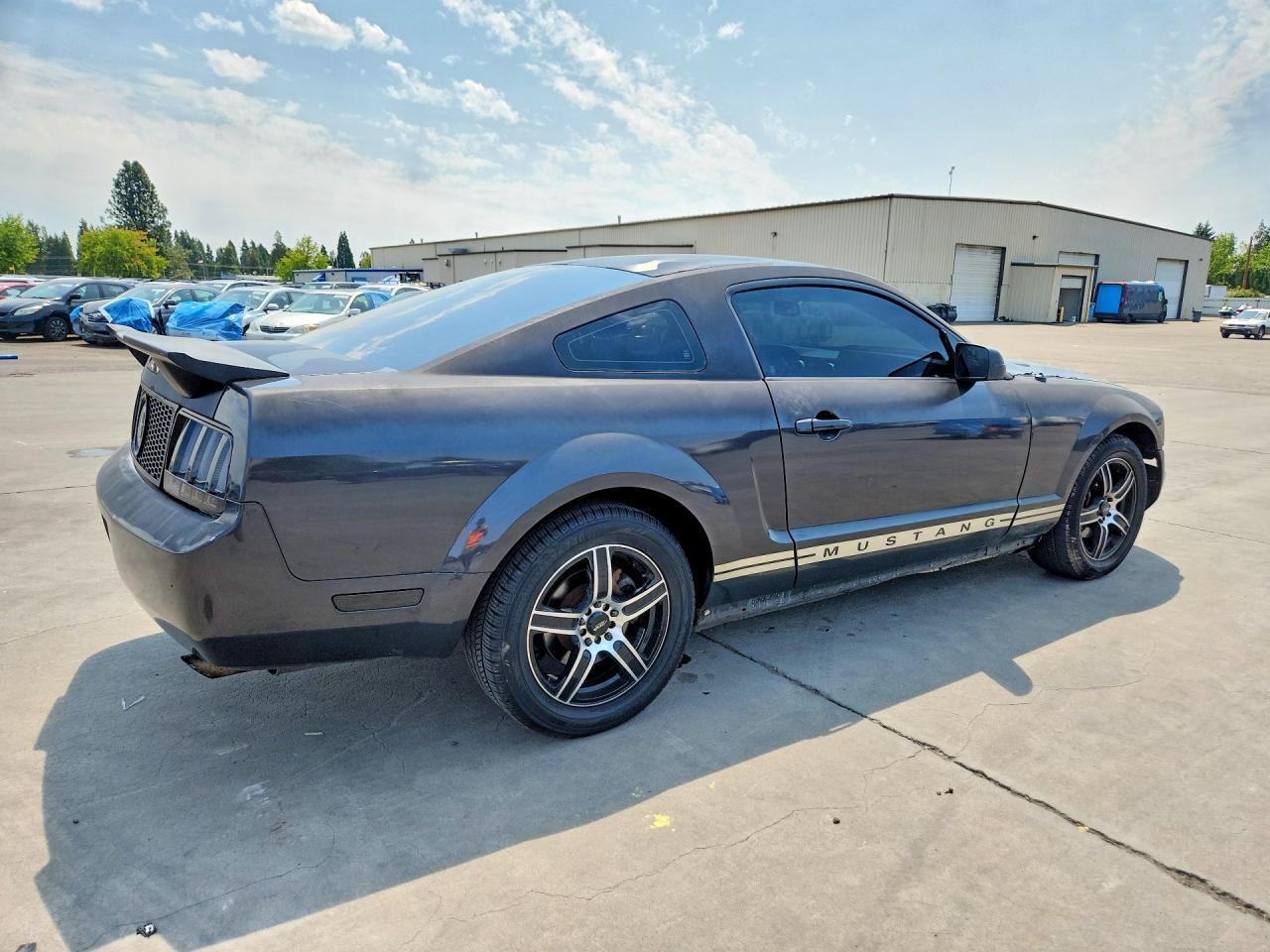 2007 Ford Mustang - Image 3