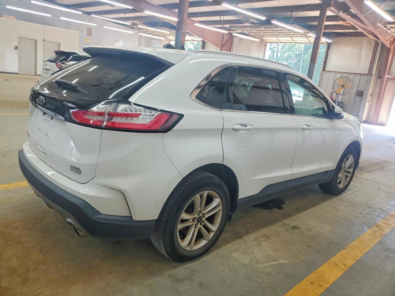 2019 Ford Edge Sel - Фото 3