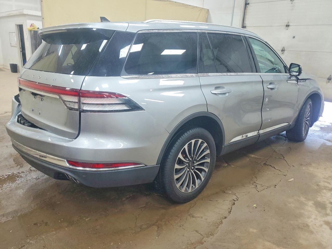 2023 Lincoln Aviator Reserve - Фото 3