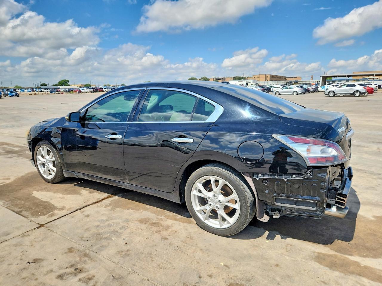 2012 Nissan Maxima 3.5 S - Фото 2