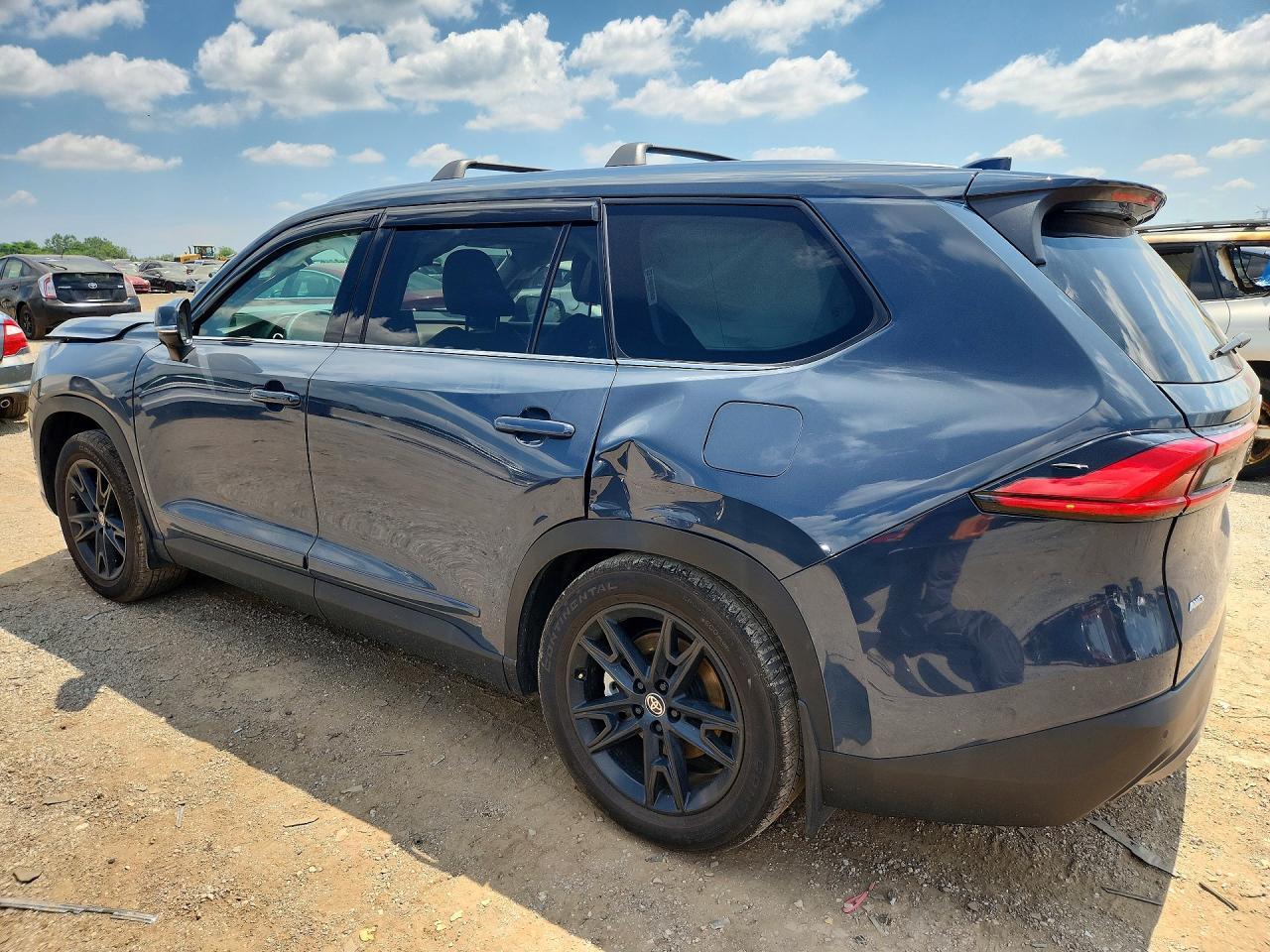 2024 Toyota Grand Highlander Platinum - Фото 2