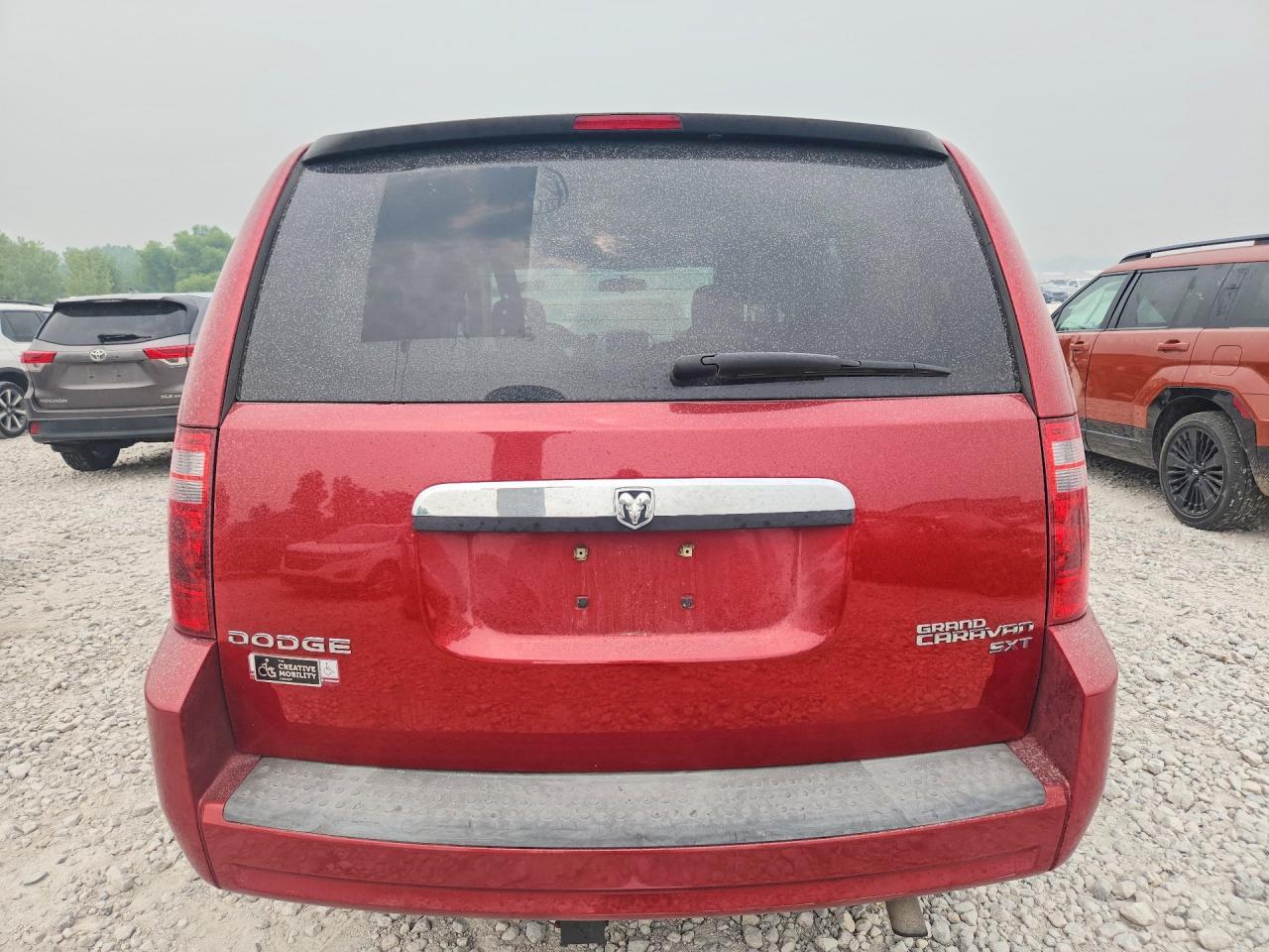2010 Dodge Grand Caravan Sxt - Фото 6