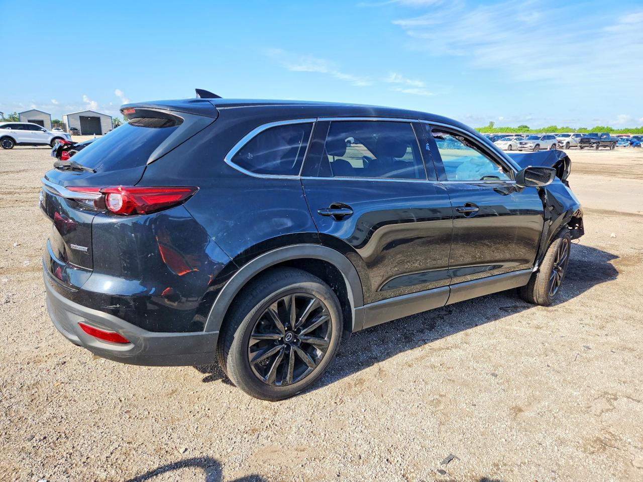 2023 Mazda Cx-9 Touring Plus - Image 3