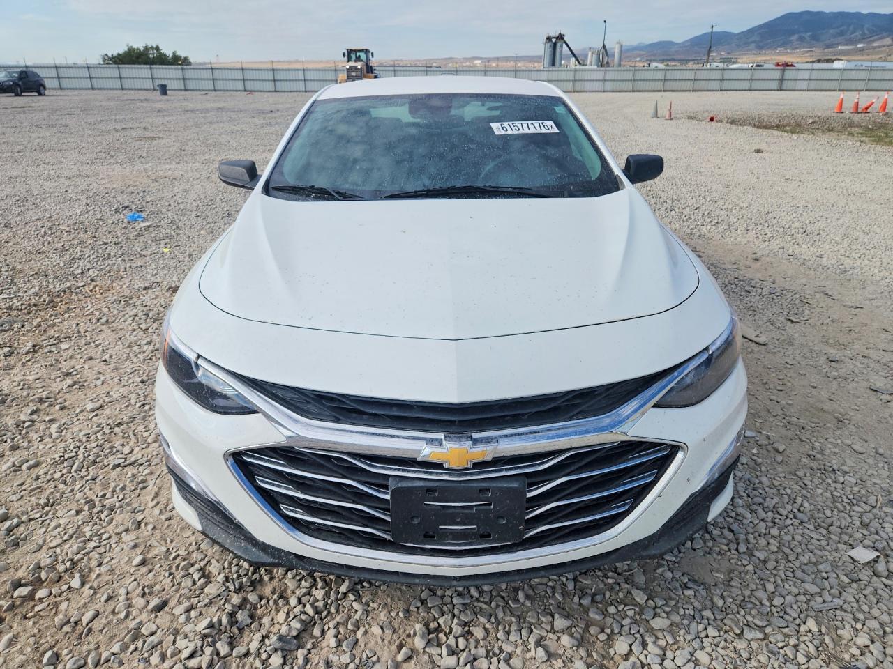 2023 Chevrolet Malibu Ls - Image 5