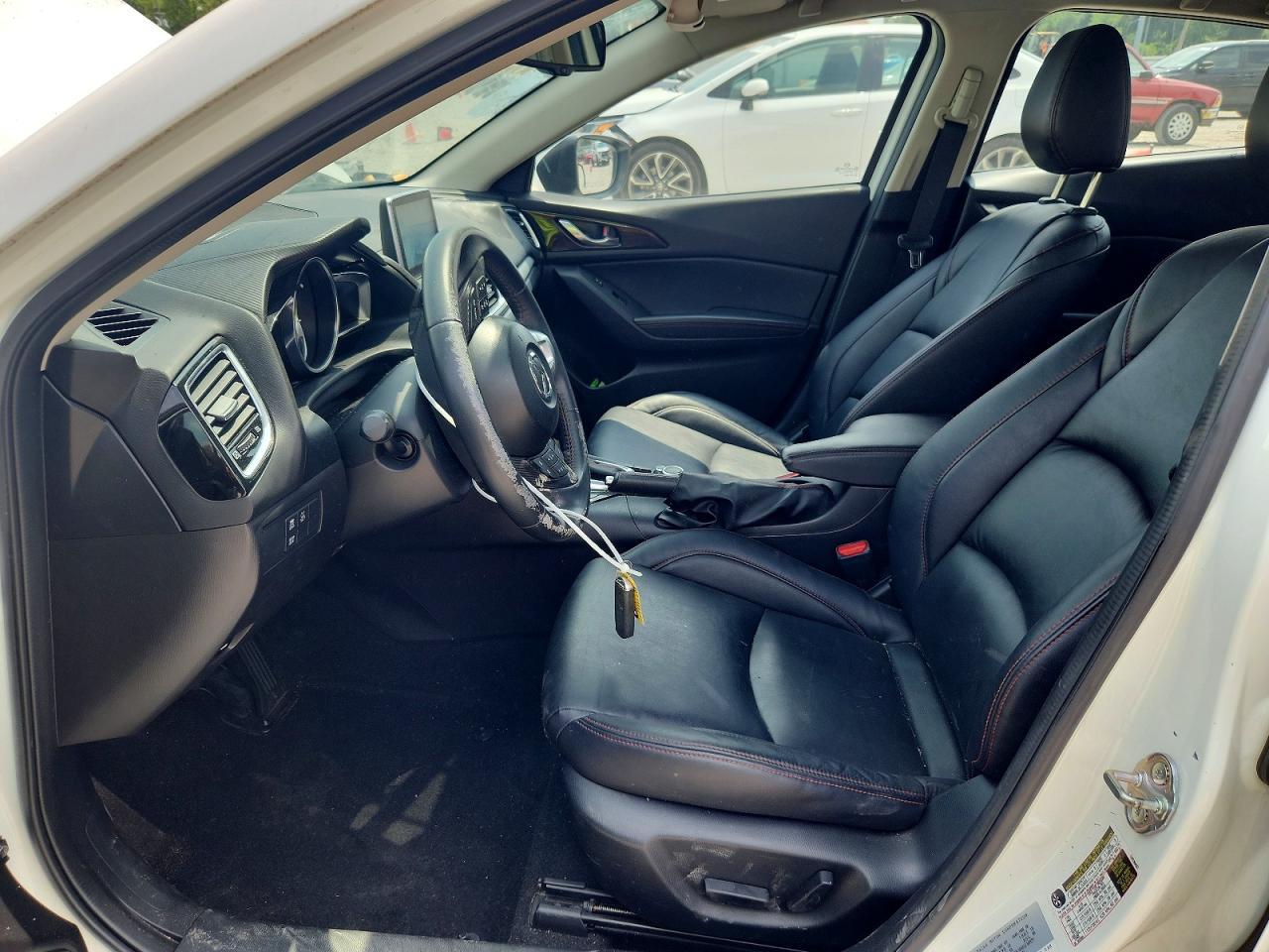2016 Mazda 3 Touring - Image 7