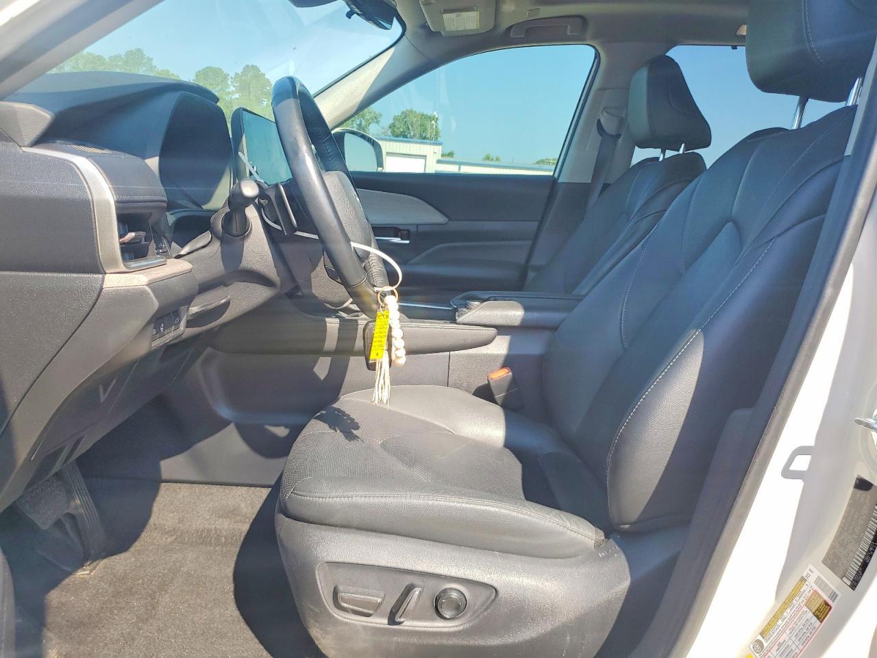 2024 Toyota Grand Highlander Platinum - Фото 7