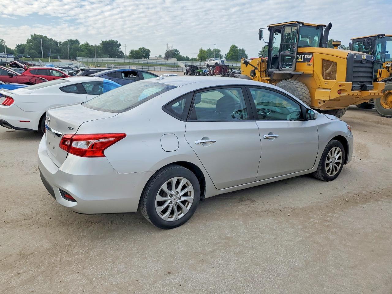 2019 Nissan Sentra Sv - Image 3