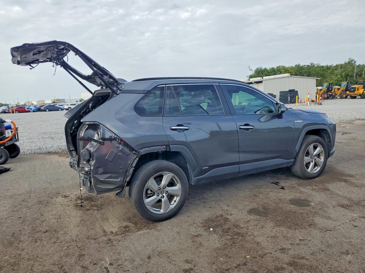 2021 Toyota Rav4 Limited - Фото 3