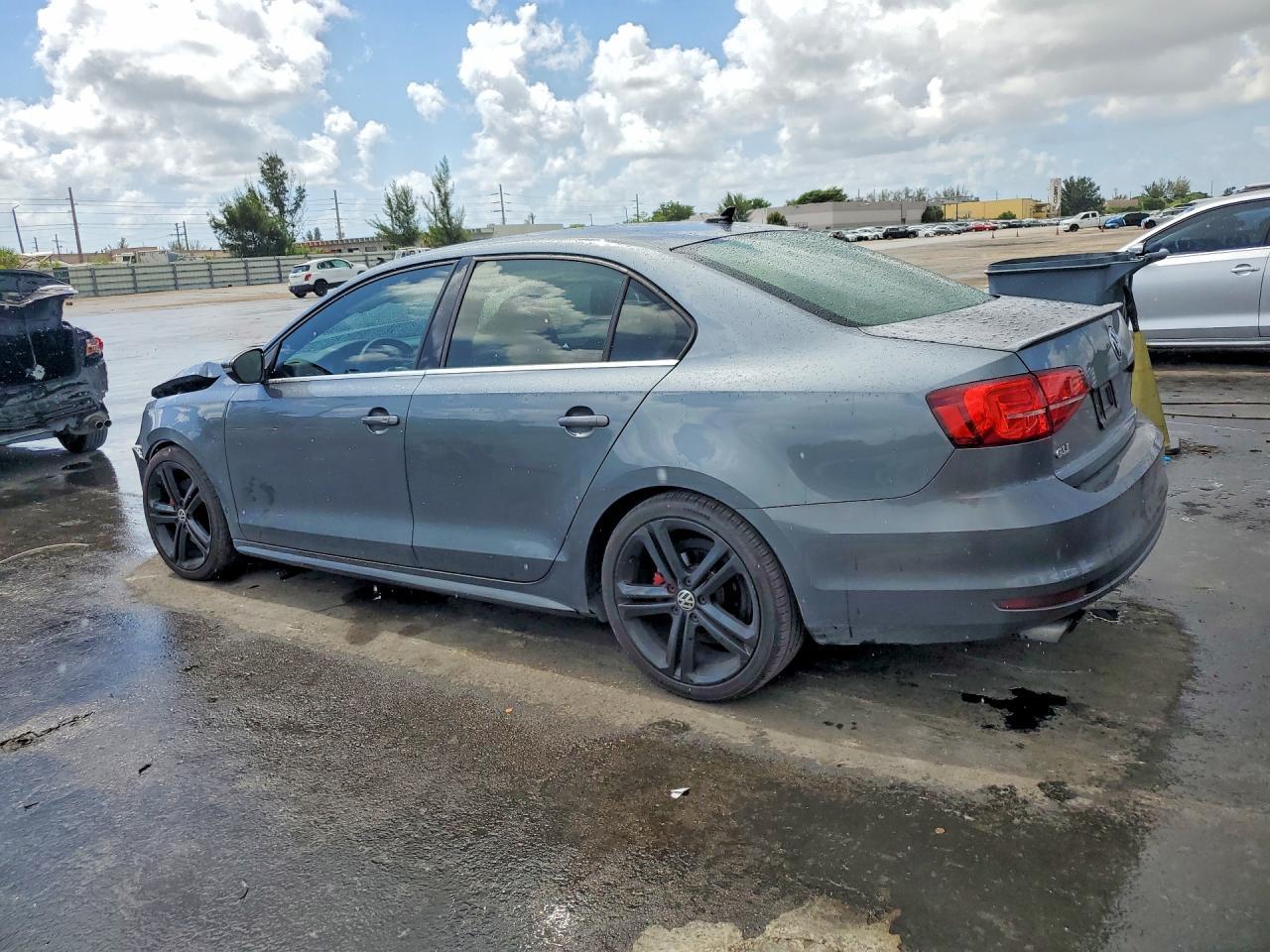 2015 Volkswagen Jetta Gli - Фото 2