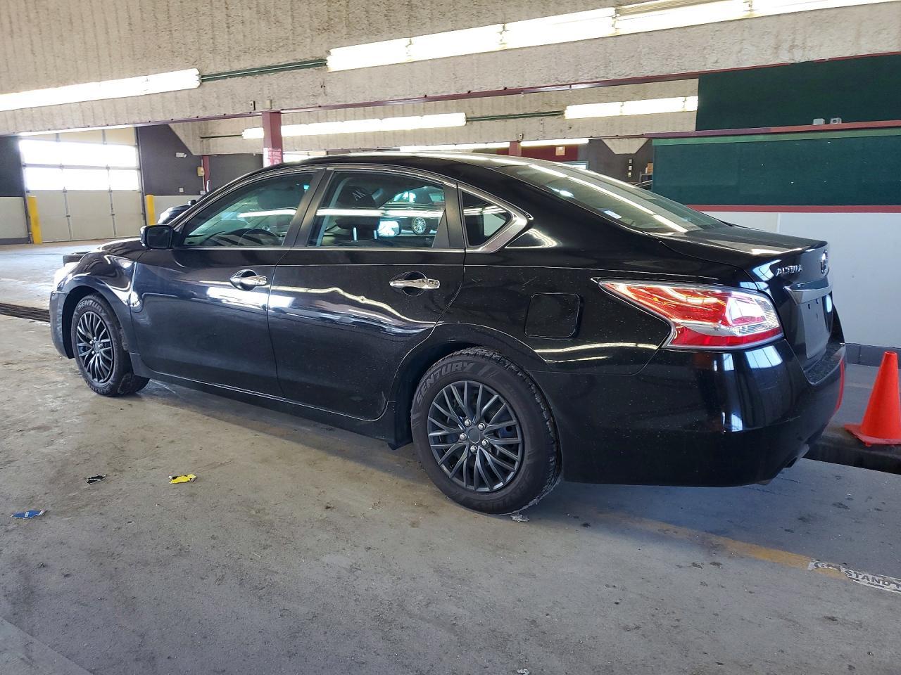 2014 Nissan Altima 2.5 - Фото 2