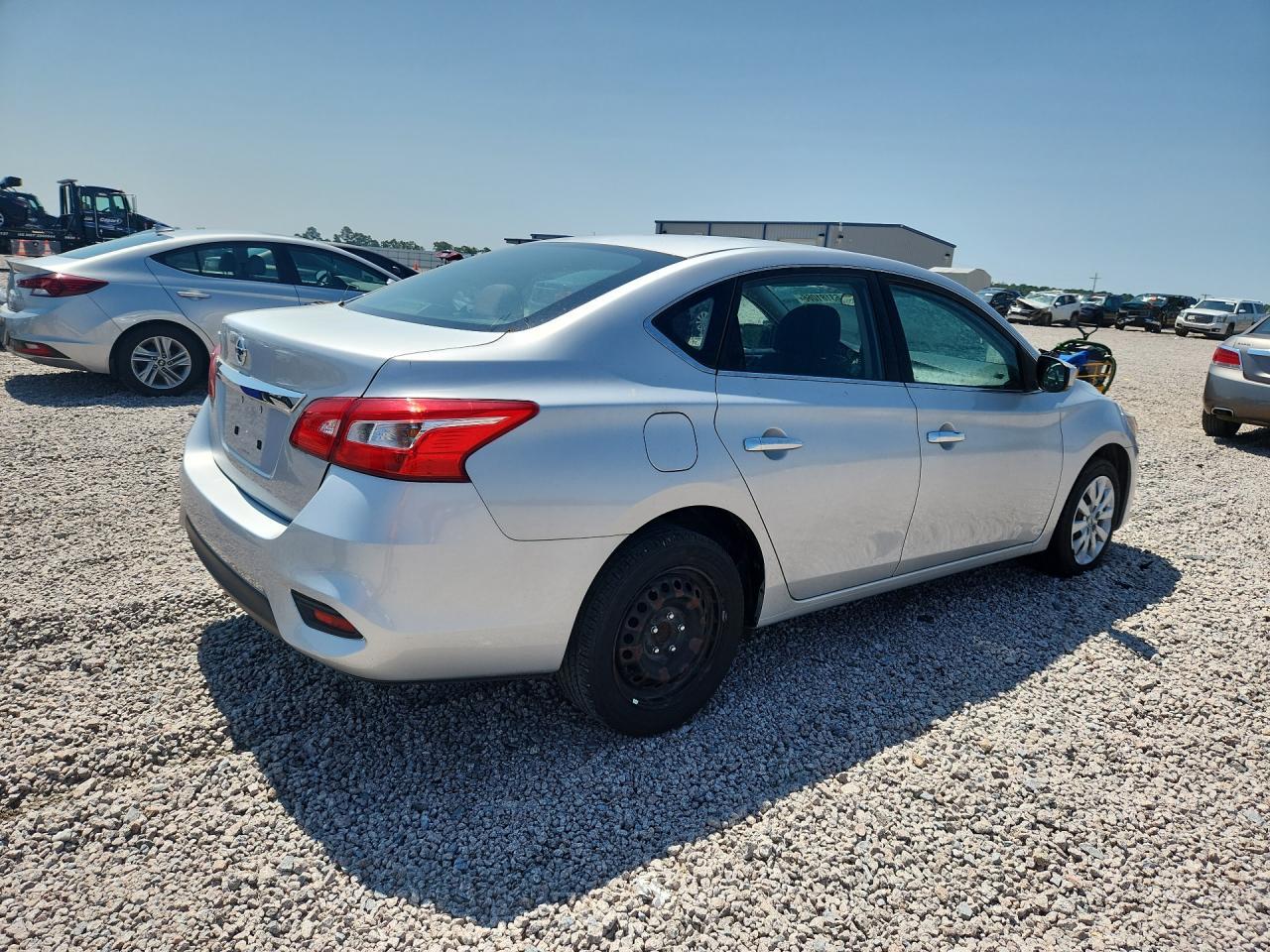 2019 Nissan Sentra S - Image 3