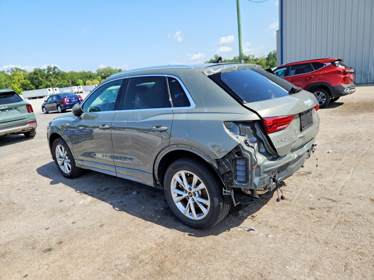2023 Audi Q3 Premium S Line 45 - Фото 2