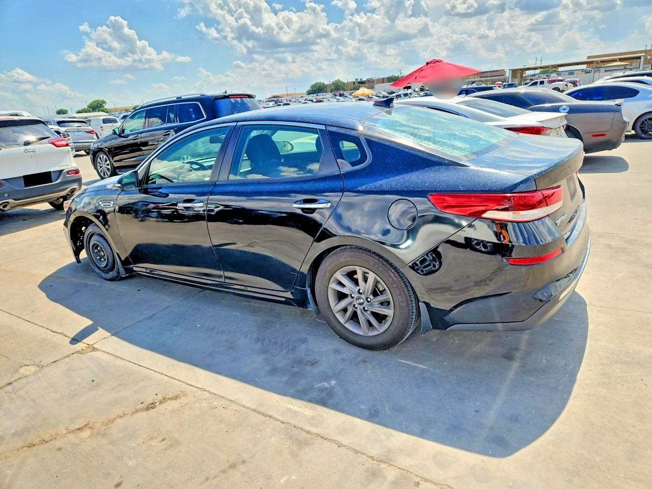 2020 Kia Optima Lx - Image 2
