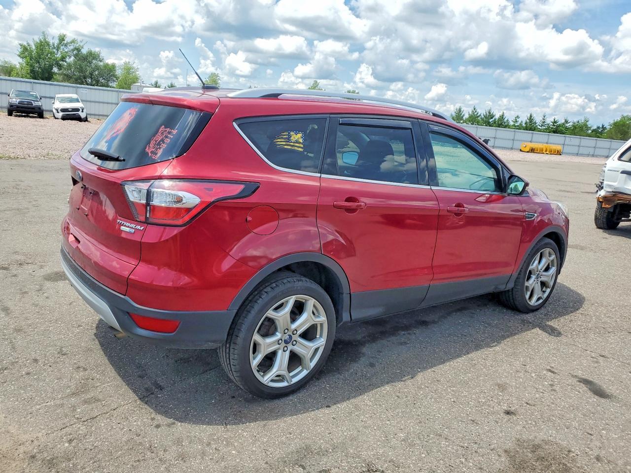 2017 Ford Escape Titanium - Image 3
