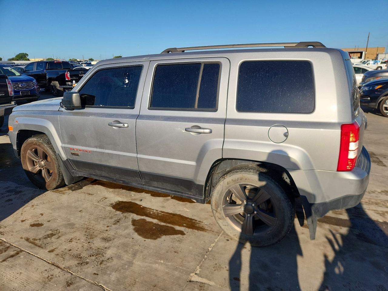 2016 Jeep Patriot Sport - Фото 2