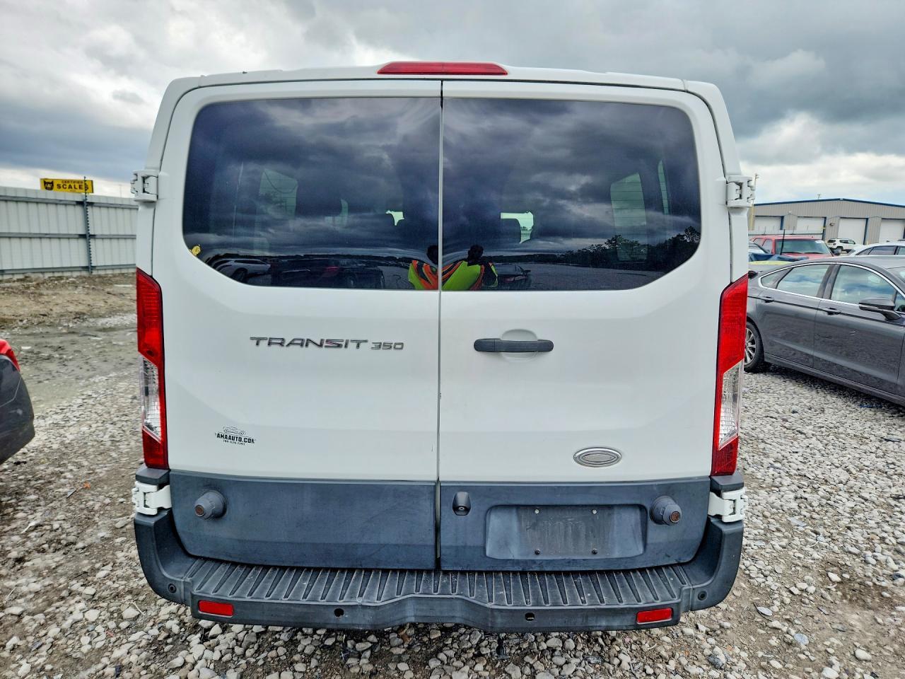 2015 Ford Transit T-350 - Фото 6