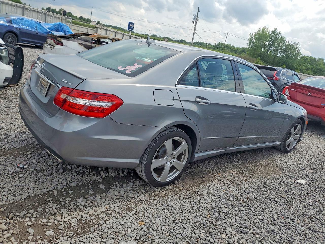 2012 Mercedes-Benz E 350 4Matic - Фото 3