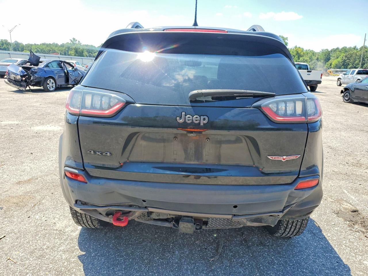 2019 Jeep Cherokee Trailhawk - Image 6