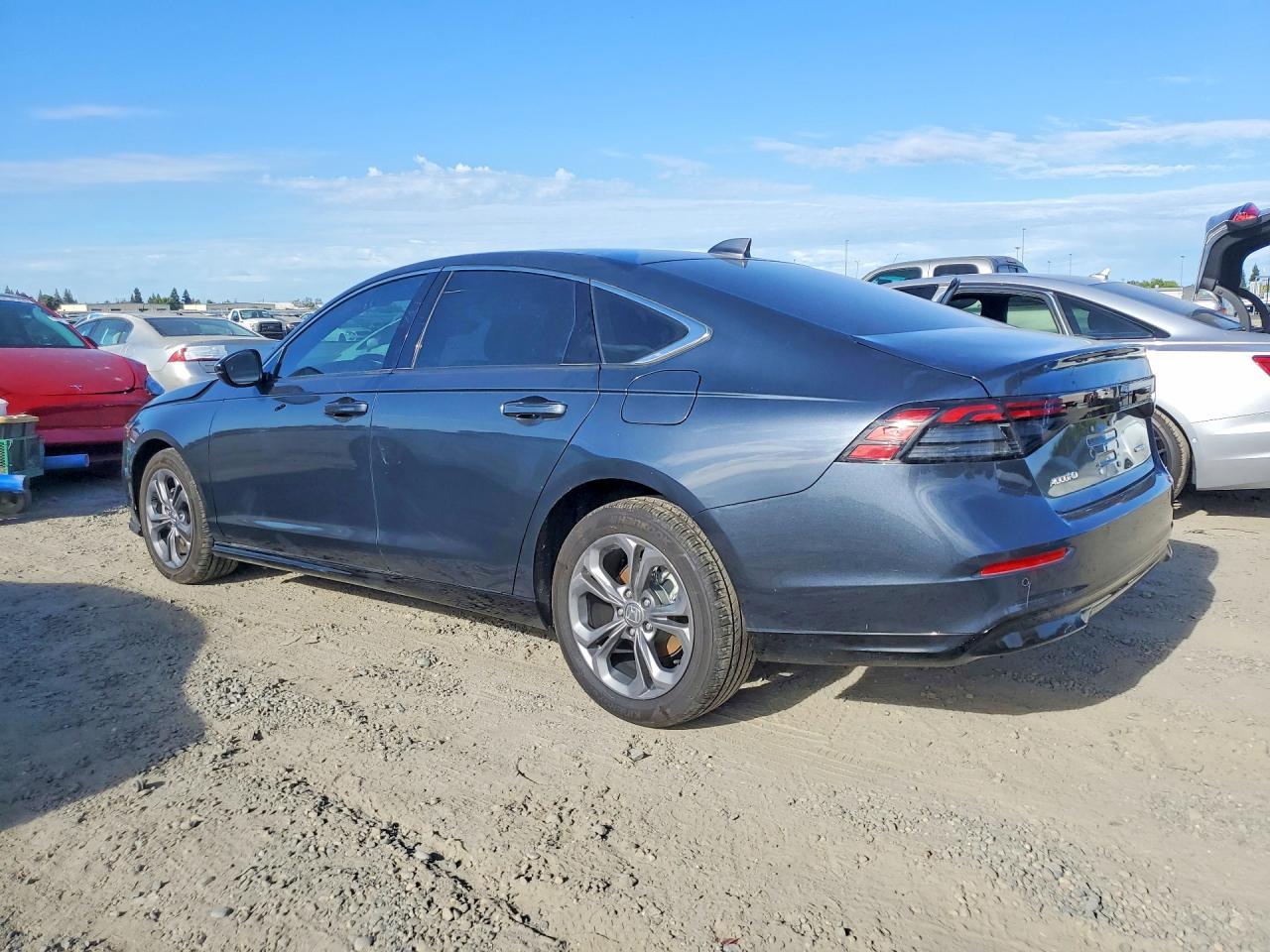 2025 Honda Accord Hybrid Exl - Image 2