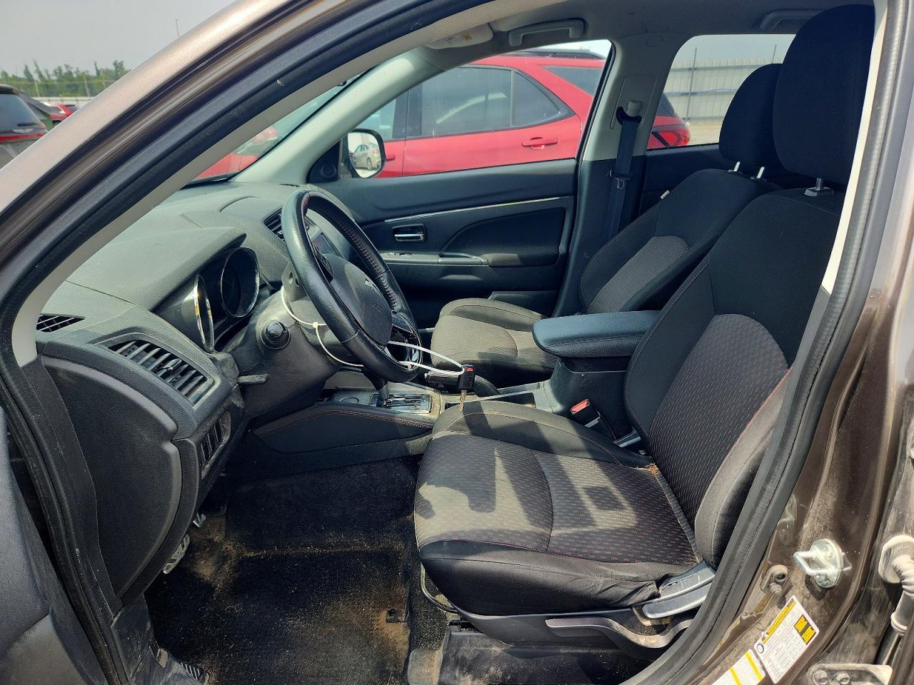 2019 Mitsubishi Outlander Sport Es - Image 7