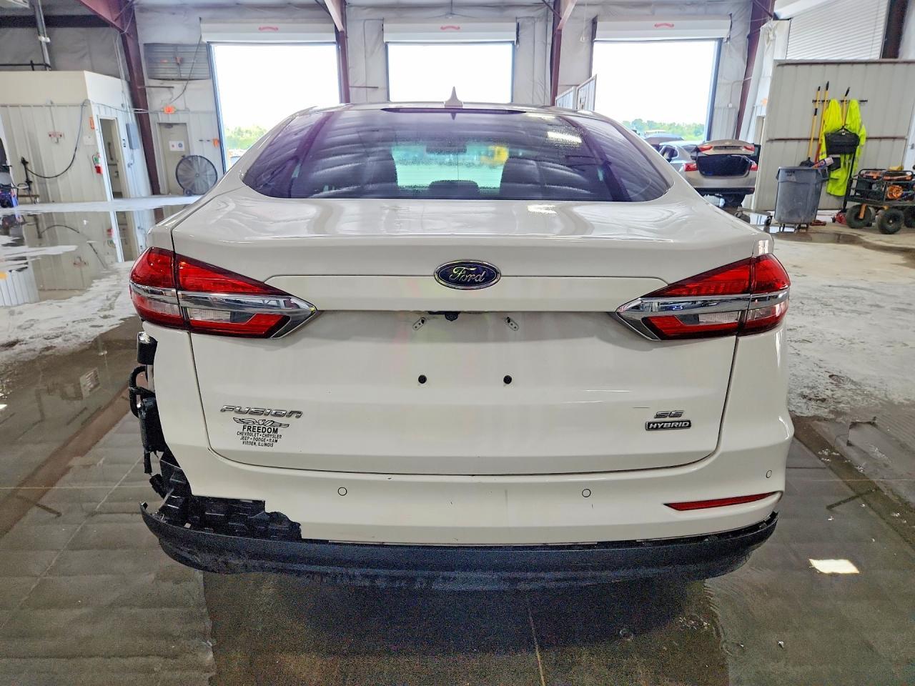 2020 Ford Fusion Se - Фото 6