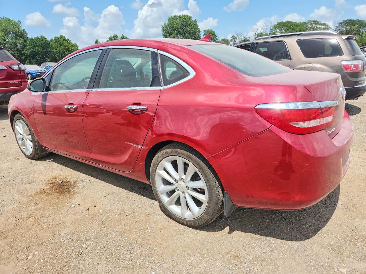 2014 Buick Verano - Image 2