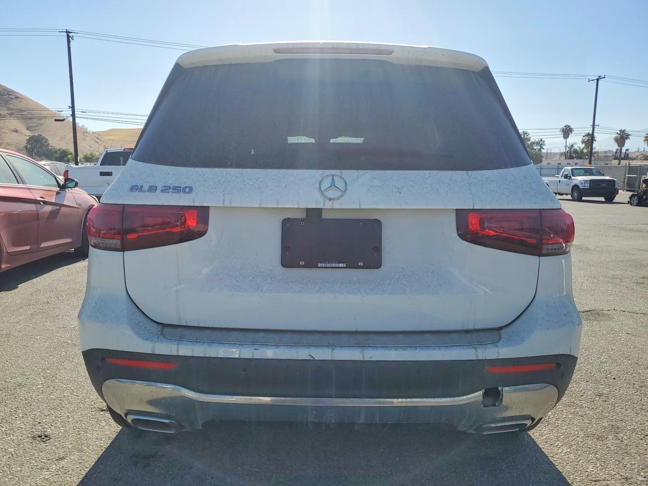 2022 Mercedes-Benz Glb 250 - Image 6