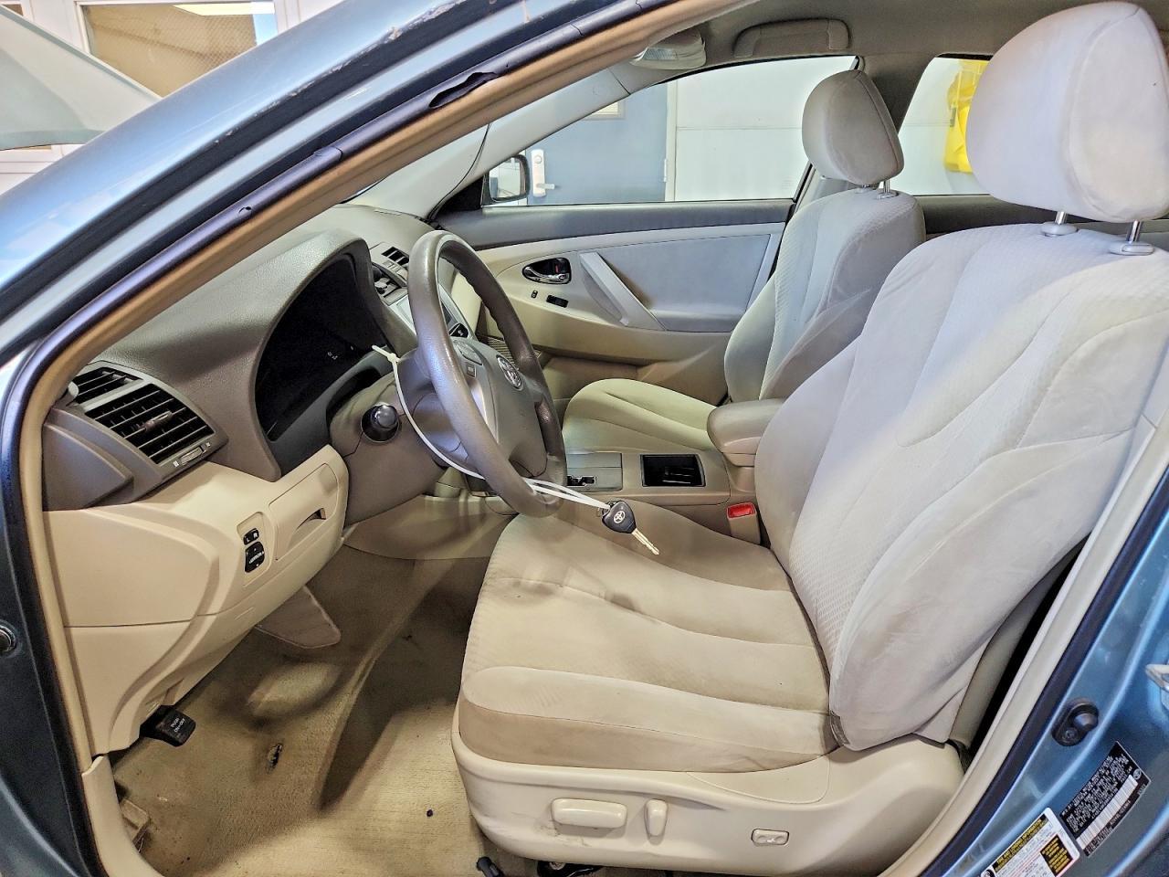 2009 Toyota Camry Le - Фото 7