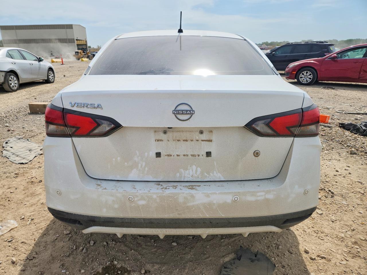 2024 Nissan Versa S - Image 6