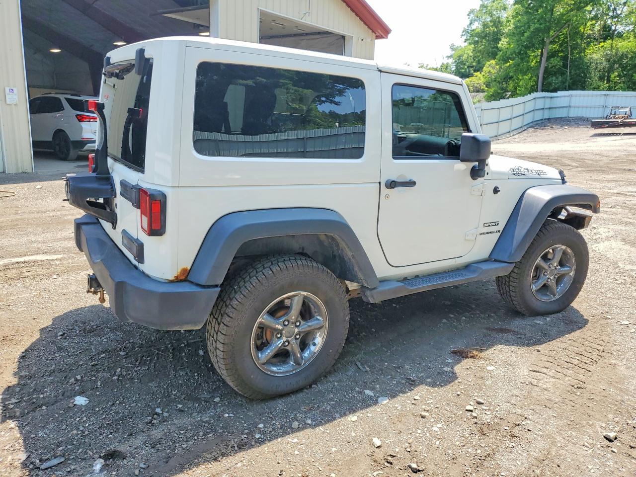 2015 Jeep Wrangler Sport - Image 3
