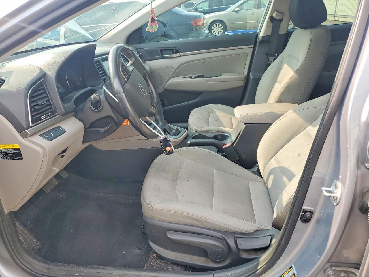 2017 Hyundai Elantra Se - Image 7
