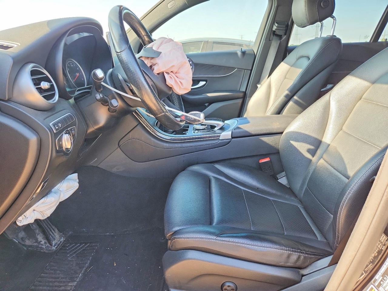 2018 Mercedes-Benz Glc Coupe 300 4Matic - Image 7