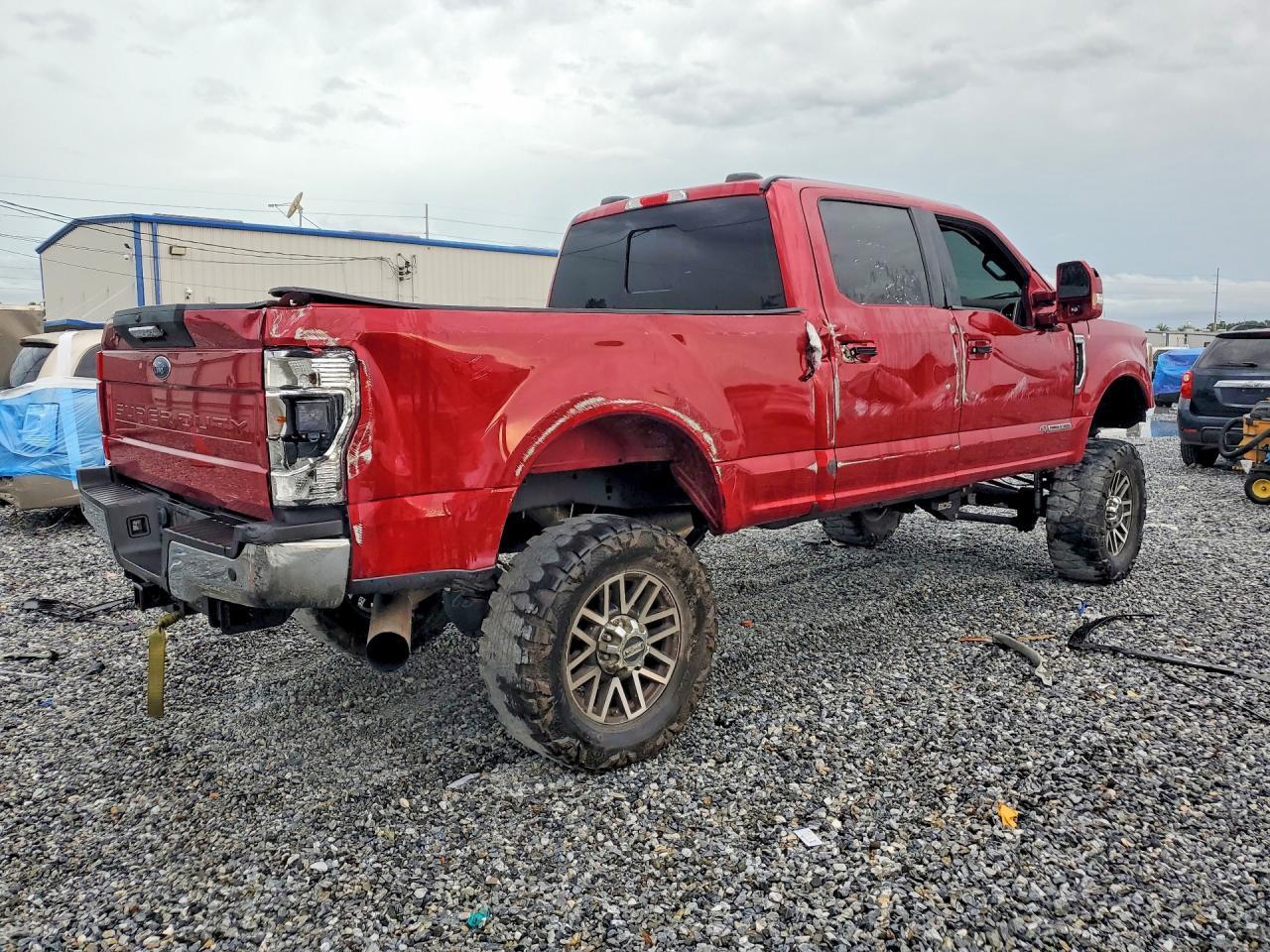 2022 Ford F250 Super Duty - Image 3