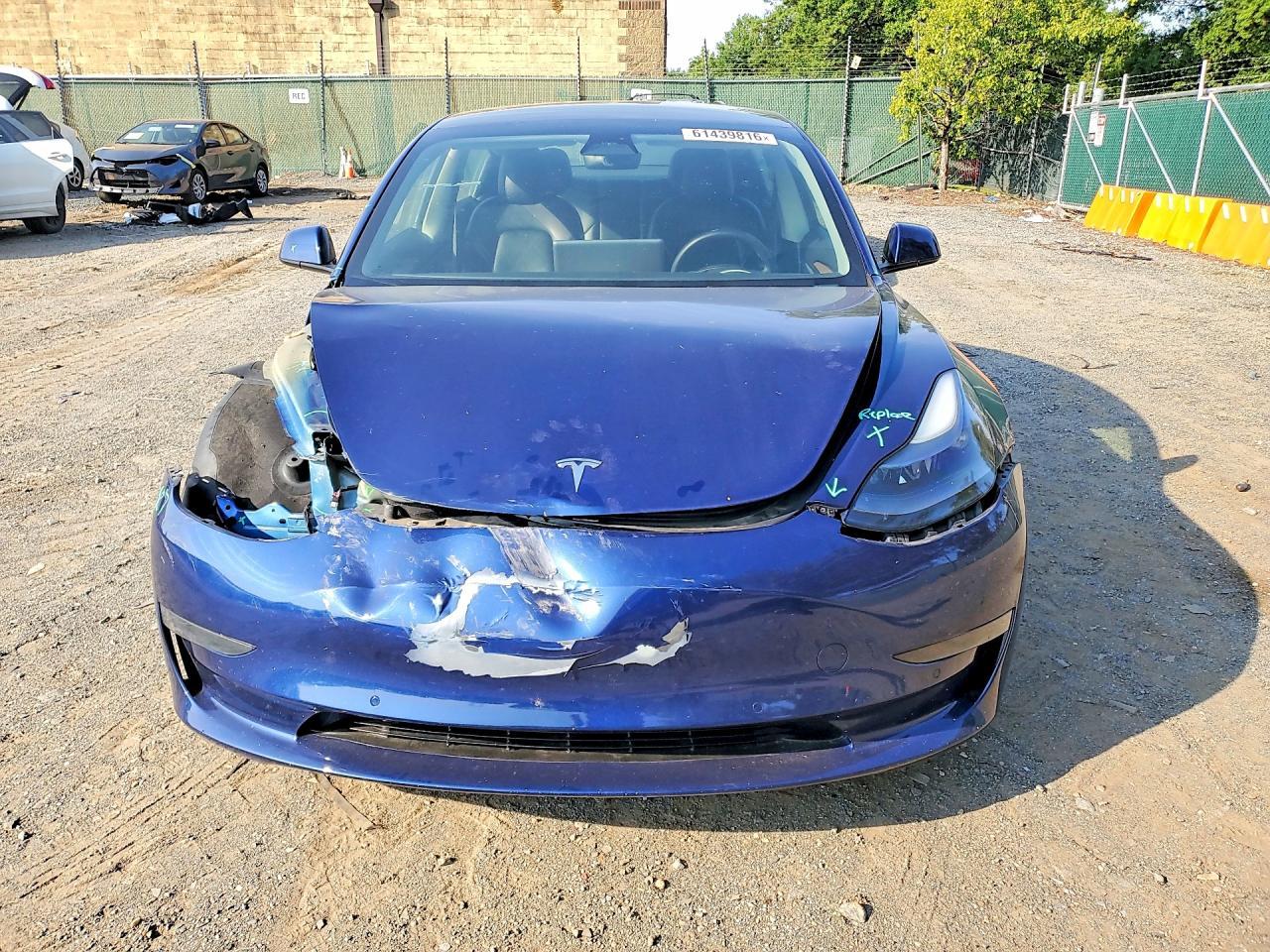 2022 Tesla Model 3 - Image 5
