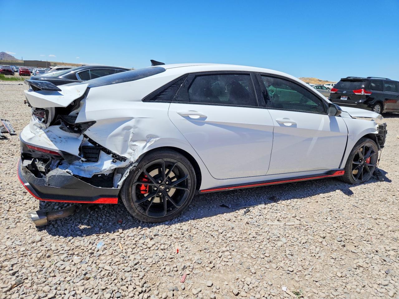 2025 Hyundai Elantra N Base - Фото 3
