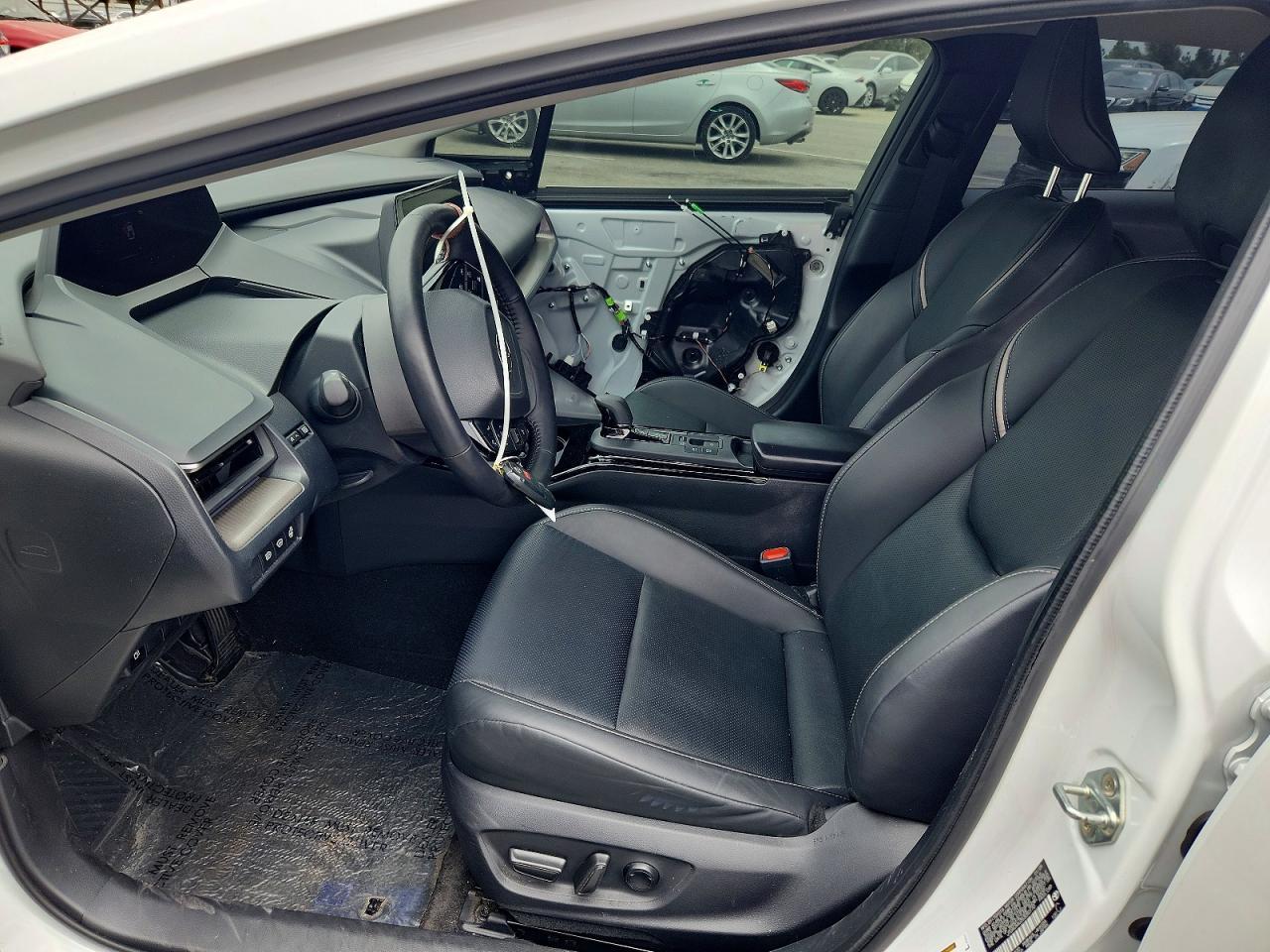 2025 Toyota Prius Xle - Фото 7