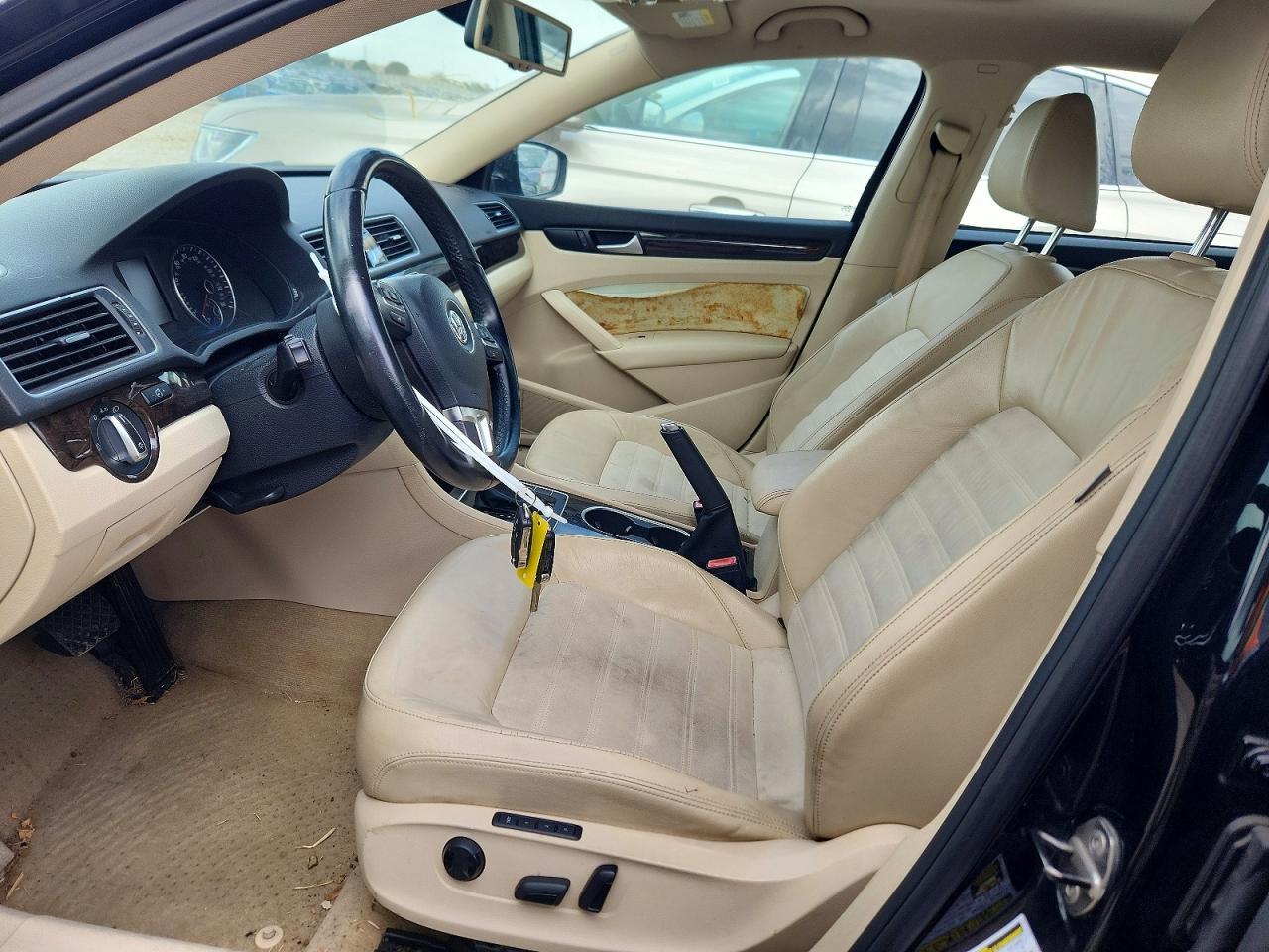 2014 Volkswagen Passat Sel - Фото 7