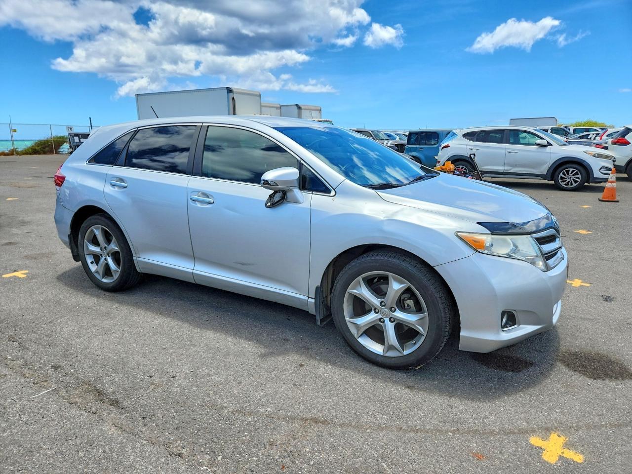 2013 Toyota Venza Le - Фото 4