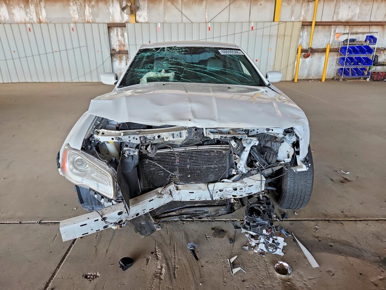 2013 Chrysler 300 - Фото 5