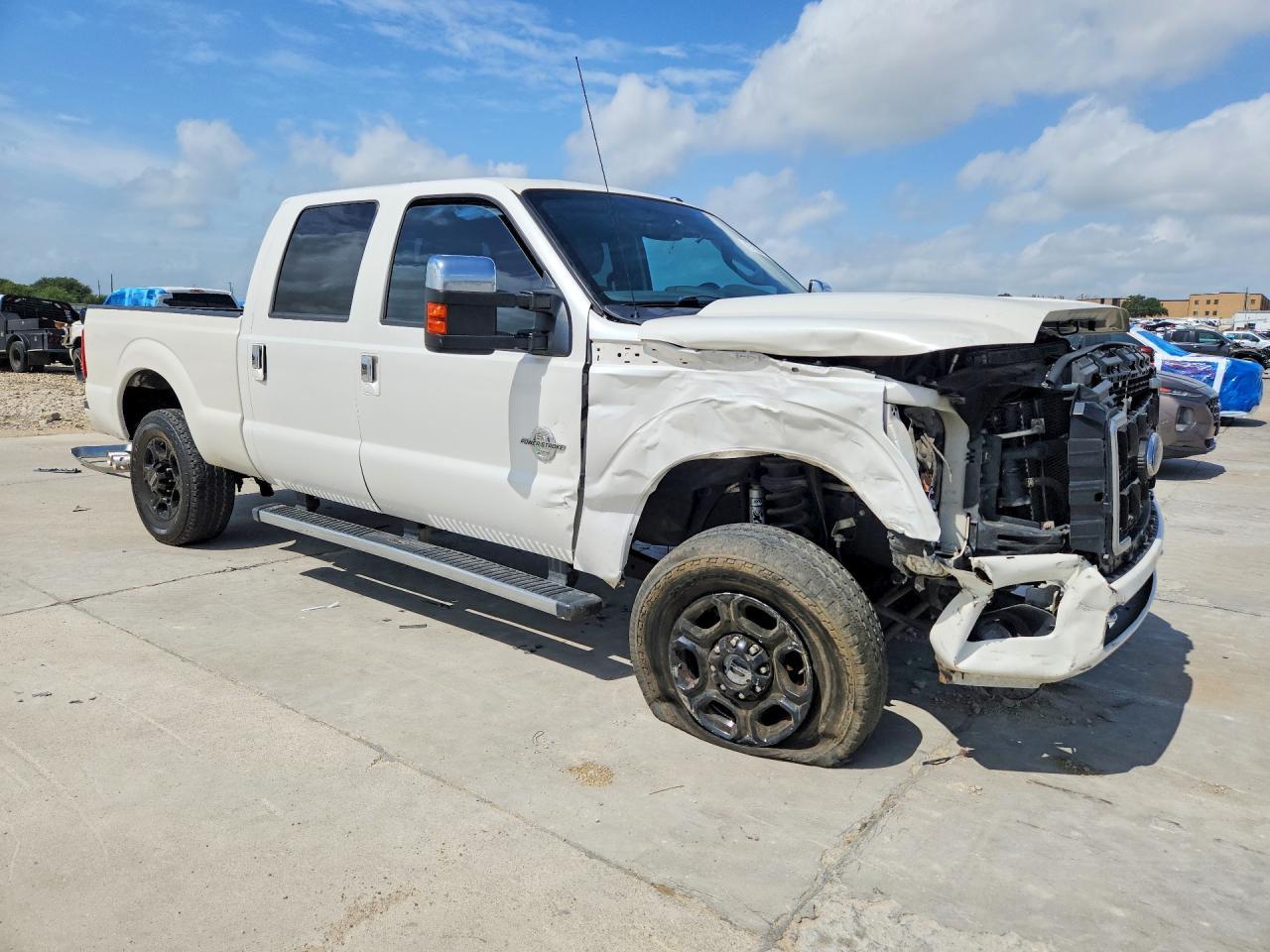 2015 Ford F250 Super Duty - Фото 4
