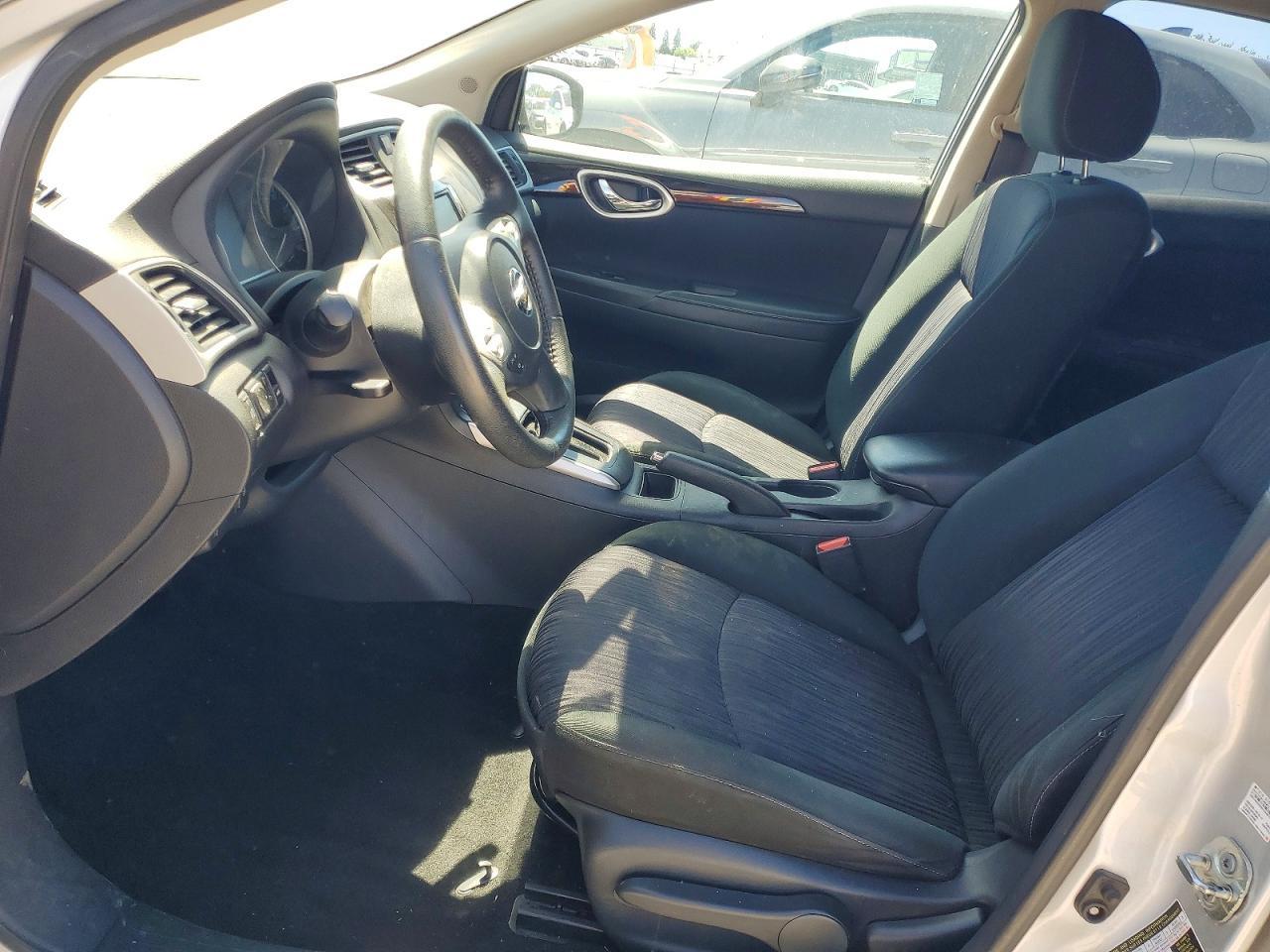 2019 Nissan Sentra Sv - Фото 7