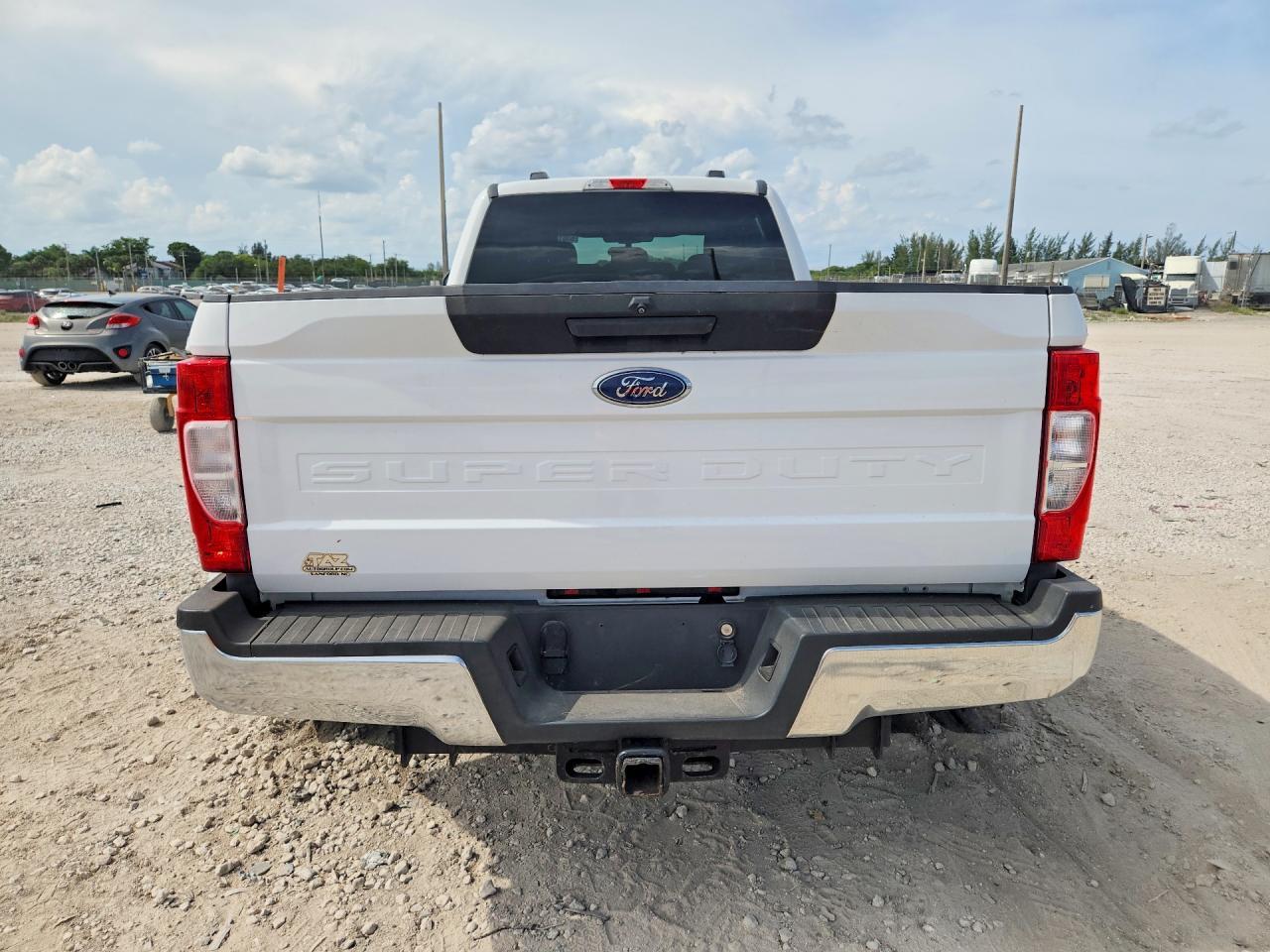 2020 Ford F350 Super Duty - Фото 6