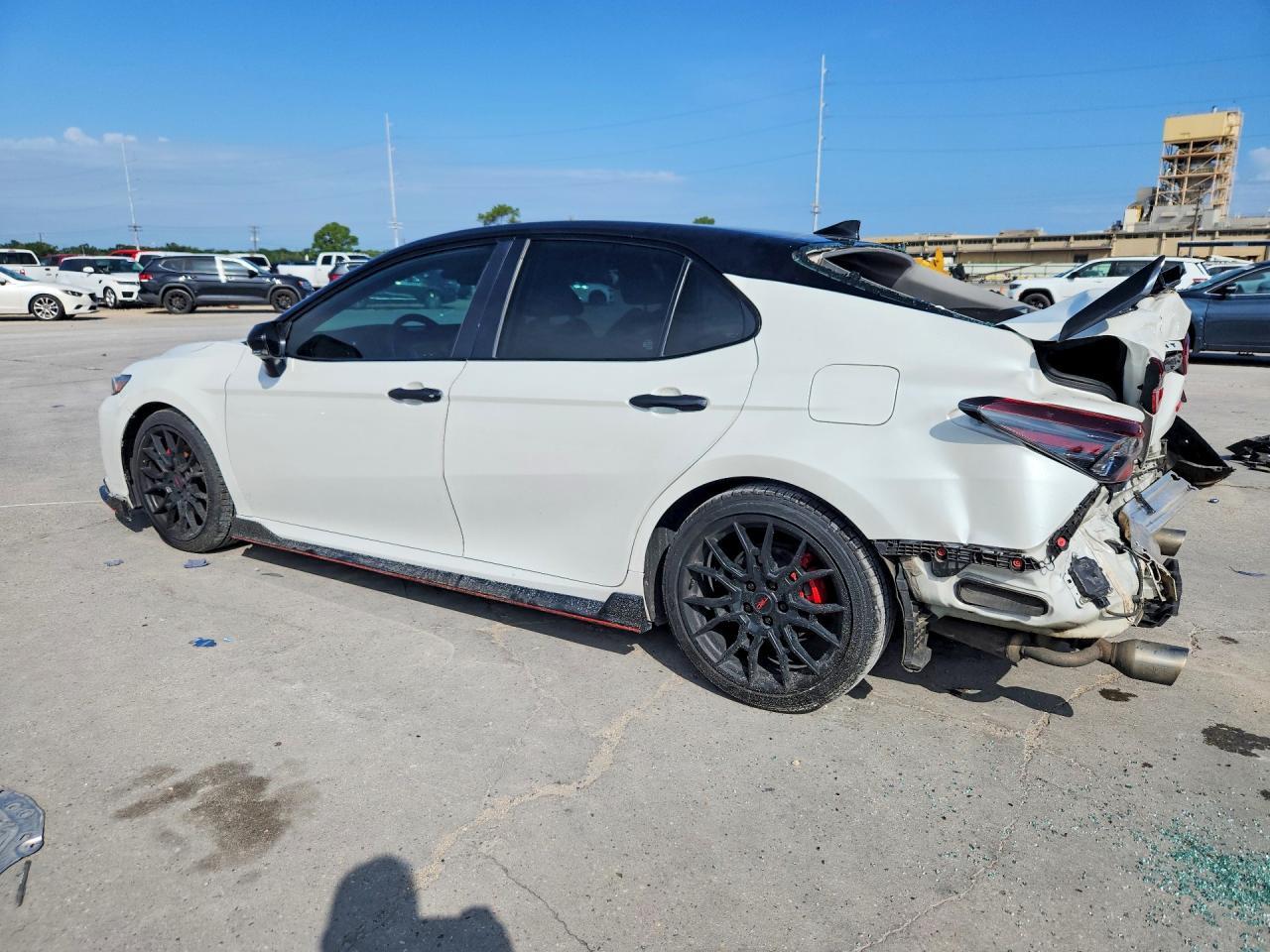 2022 Toyota Camry Trd - Фото 2