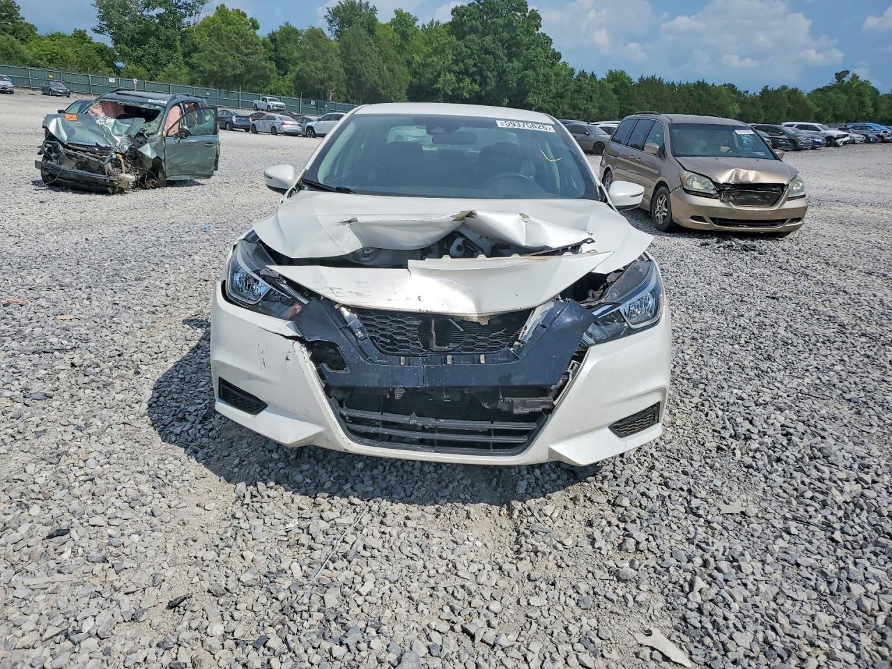 2020 Nissan Versa Sv - Фото 5