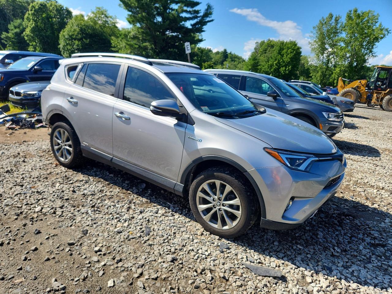 2017 Toyota Rav4 Hv Limited - Фото 4