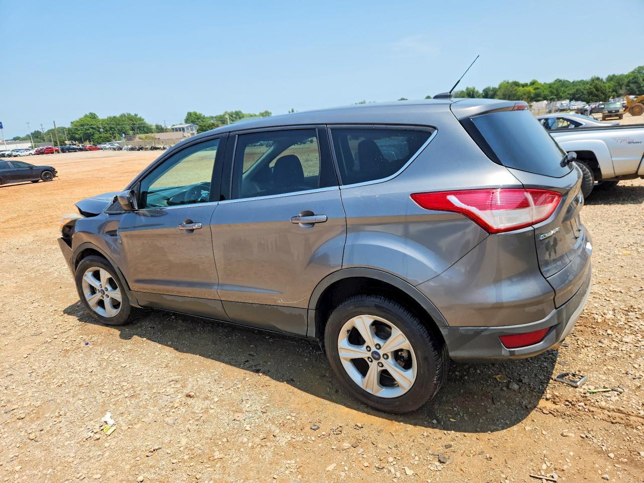 2014 Ford Escape Se - Image 2